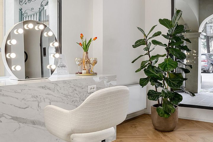 Woman Hair BeautyBar - Coiffure Reggio Emilia - Photo de galerie - OneBooking