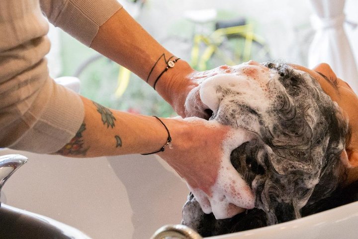 Woman Hair BeautyBar - Coiffure Reggio Emilia - Photo de galerie - OneBooking