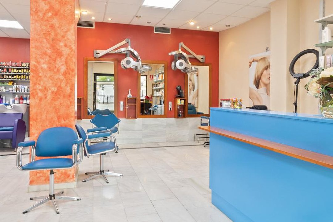 Vista Azul Peluquería y Estética, Este, Málaga