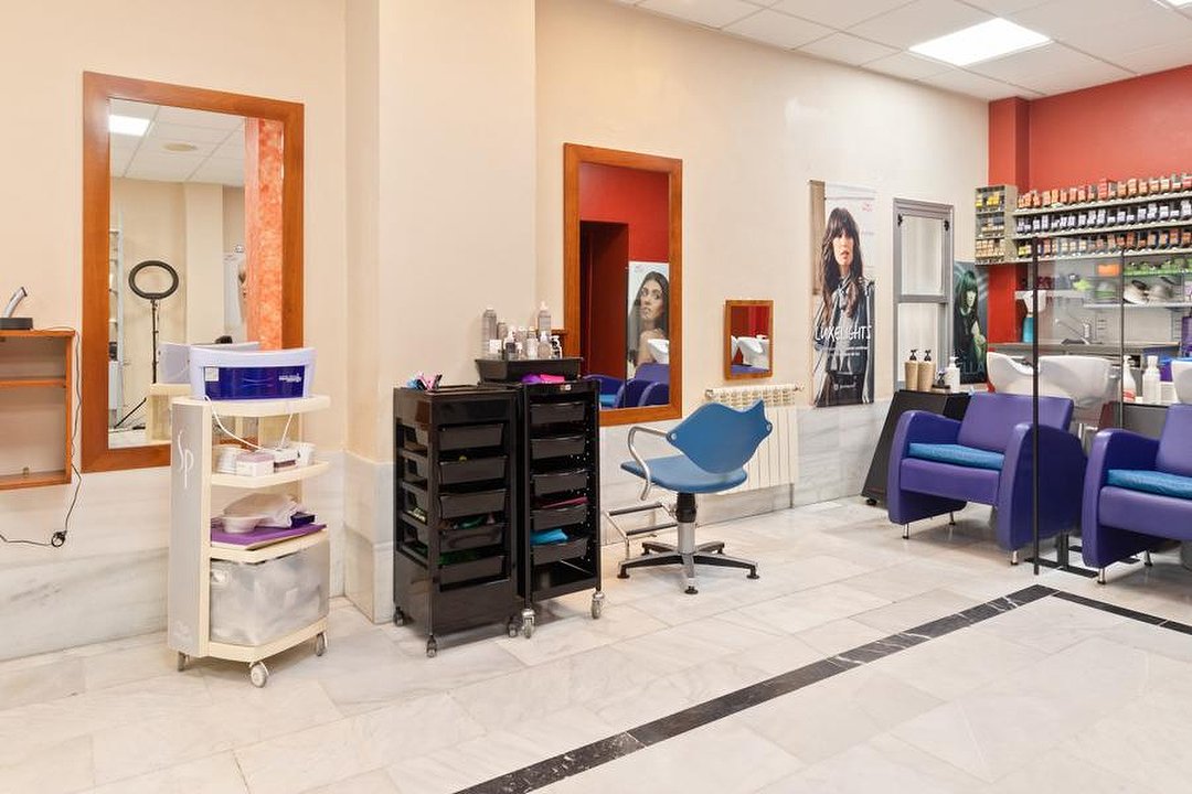 Vista Azul Peluquería y Estética, Este, Málaga