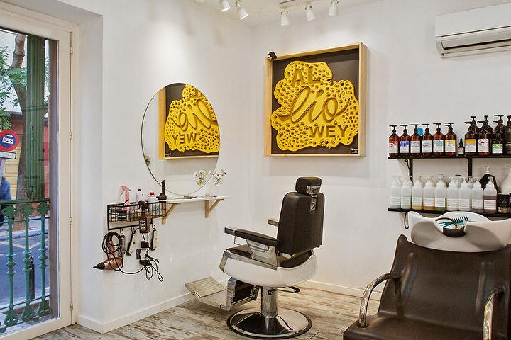 Goloka Creadores de Imagen - Barbier Zaragoza - Photo de galerie - OneBooking