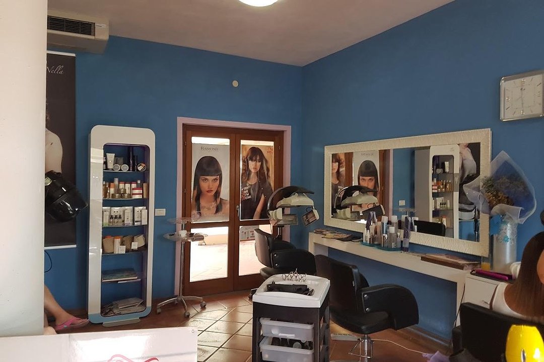Parrucchieri Estetica Vignola Mare , Sardegna