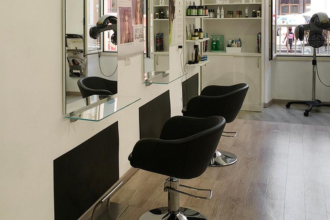 Armonia Parrucchieri, Ventimiglia, Liguria