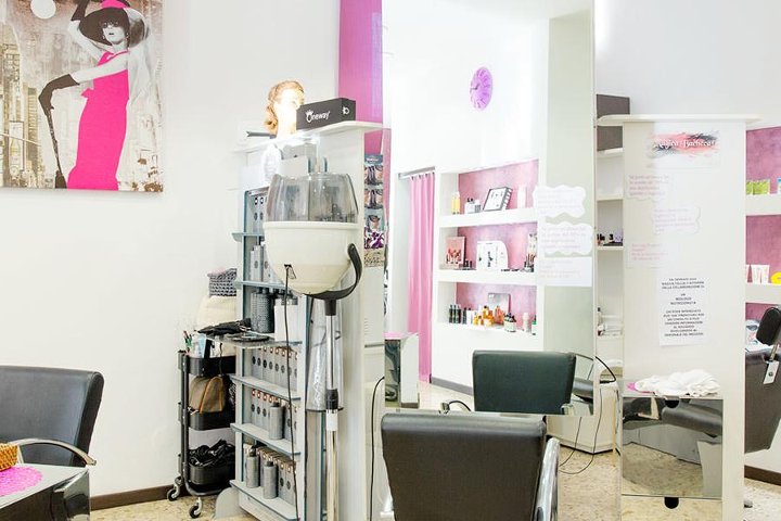 Magica Follia Centro Estetico e Parrucchieria - Coiffure Pesaro - Photo de galerie - OneBooking