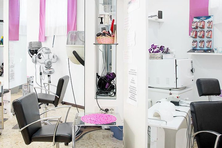 Magica Follia Centro Estetico e Parrucchieria - Coiffure Pesaro - Photo de galerie - OneBooking