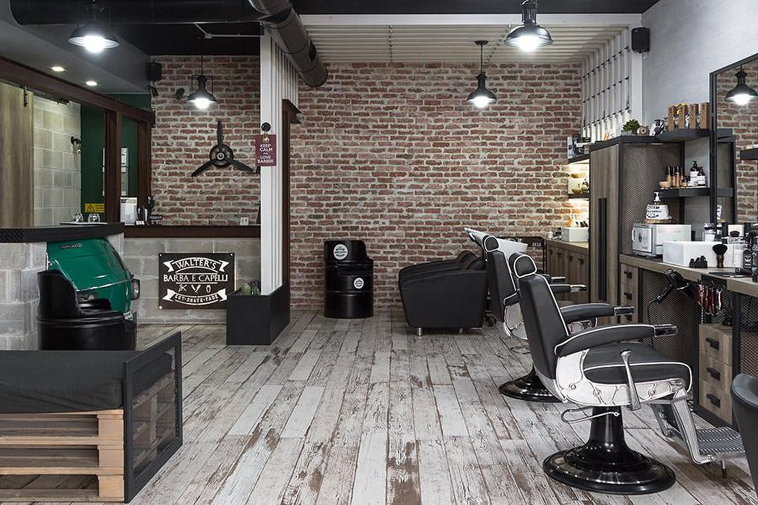 Barba e Capelli Walter's, Campania