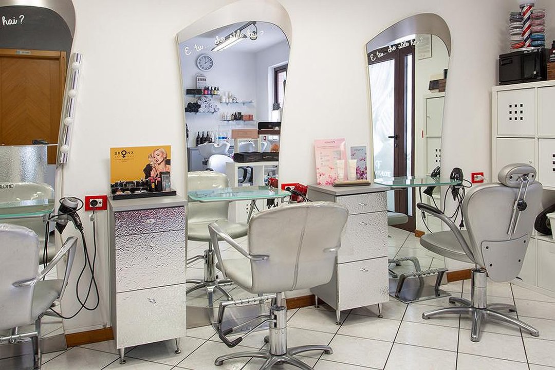 Paola Falone Hairstylist, Abruzzo