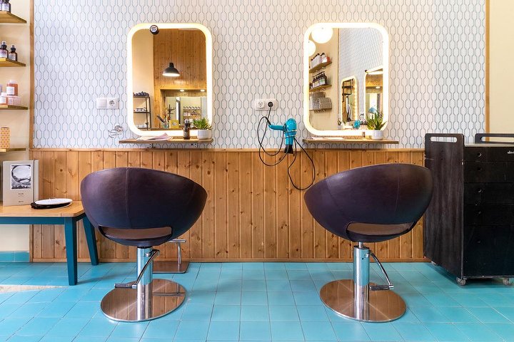 Julie's Salon Málaga Centro - Barbier Málaga - Photo de galerie - OneBooking