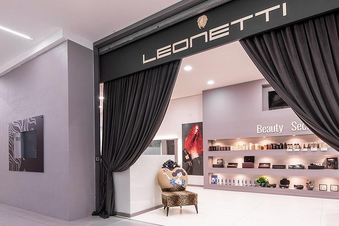 Leonetti Parrucchiere, L'Aquila, Abruzzo