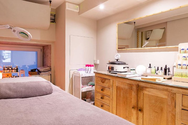 Farmacia Boccaccio - Onglerie Milano - Photo de galerie - OneBooking