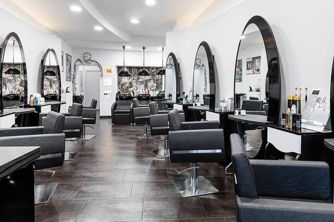 Giancarlo Rovecchio Salon, Aurelio, Roma