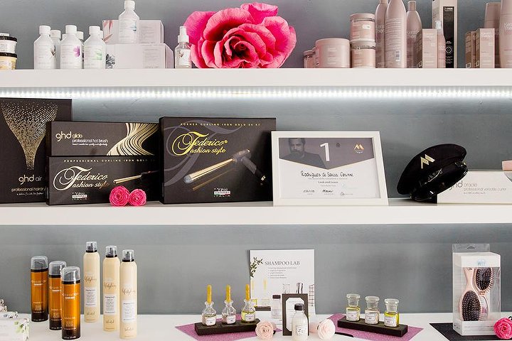 Balayage Hair Salon - Coiffure Ancona - Photo de galerie - OneBooking