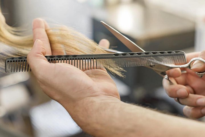 Comb Mameli 9 - Coiffure Verona - Photo de galerie - OneBooking