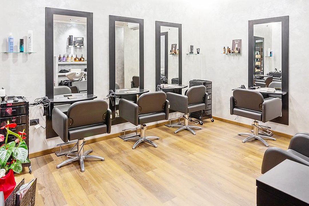 ON HAIR, Gordiani, Roma