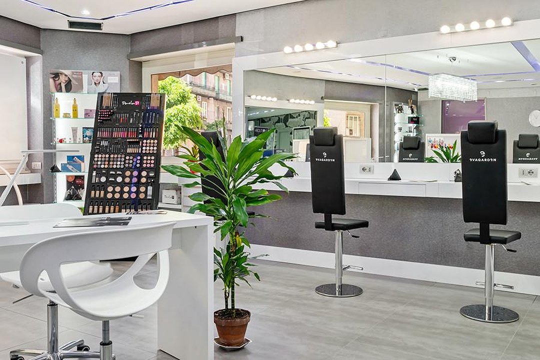 Il Culto della Bellezza, Vomero, Napoli