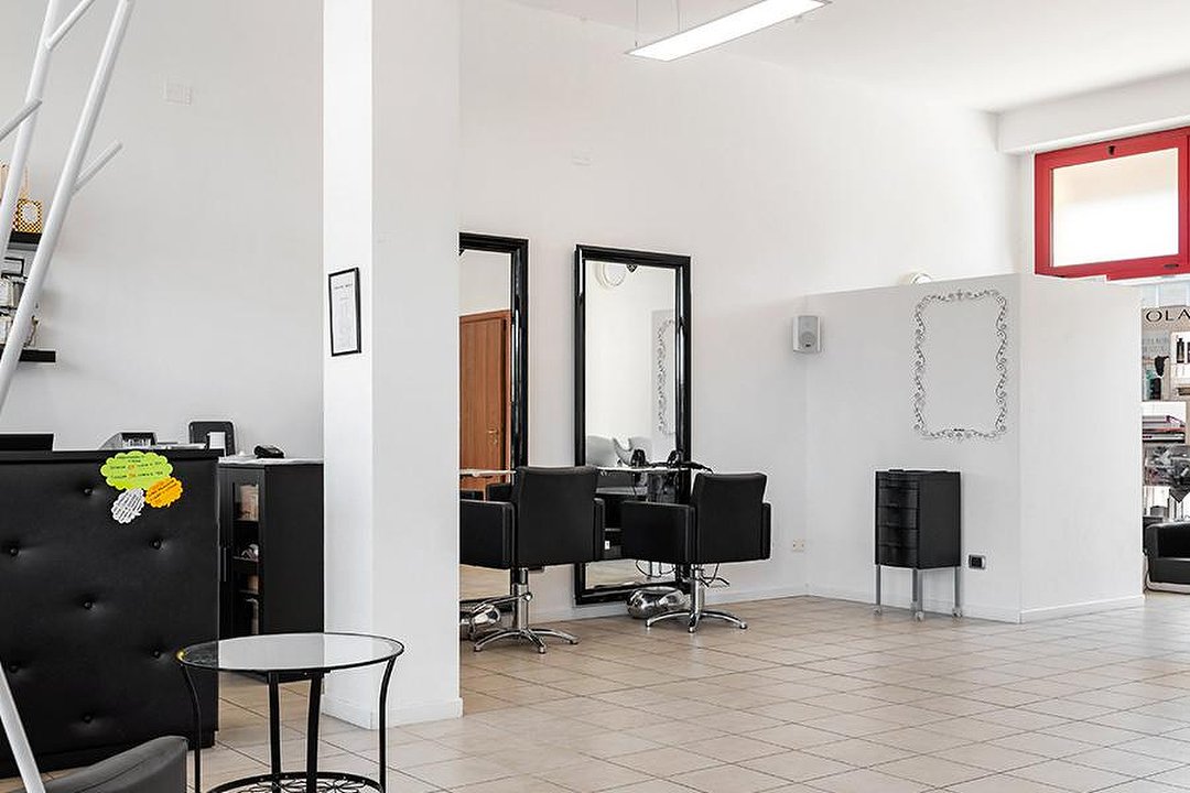 Limited Edition parrucchieri, Buco Del Signore, Reggio Emilia