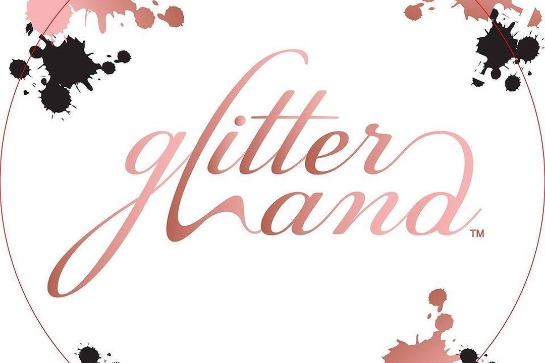 Glitterland, Attica