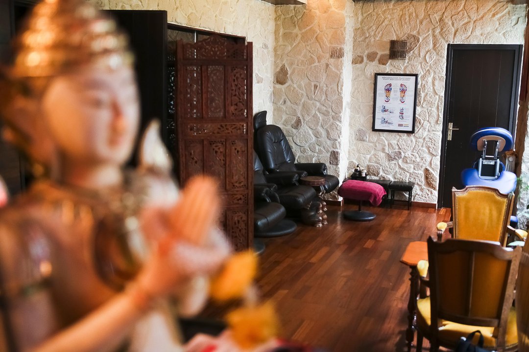Ban Sin Thaï, Necker, Paris