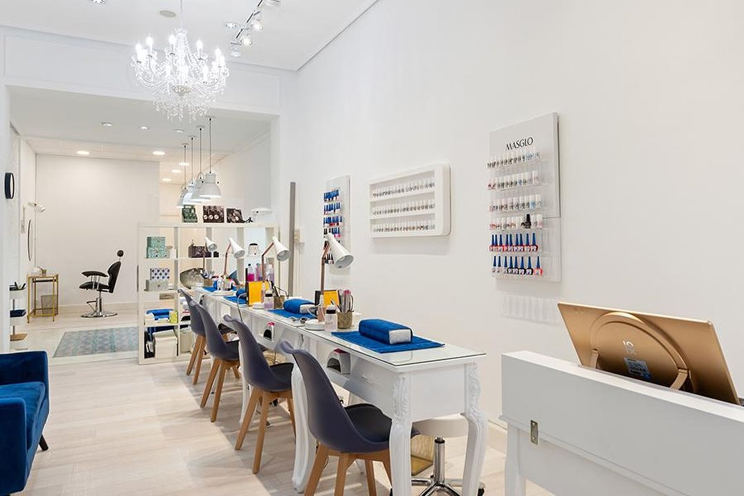 Nails Boutique Colon, Abando, Bilbao