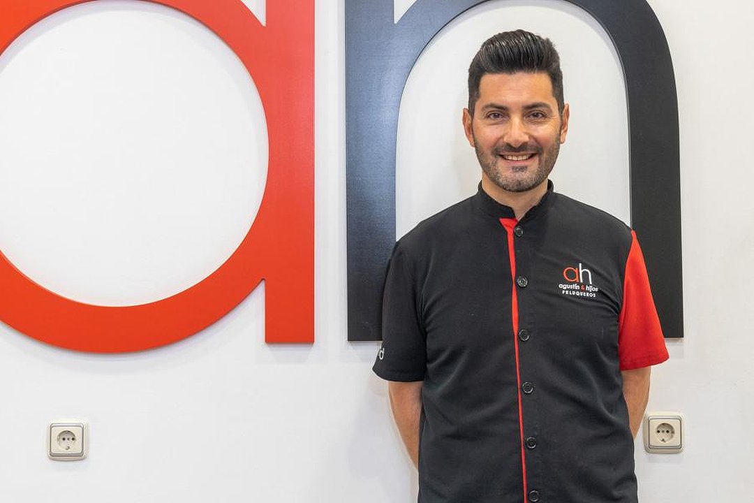 Agustín e Hijos Peluqueros Alameda Principal, Centro Histórico, Málaga