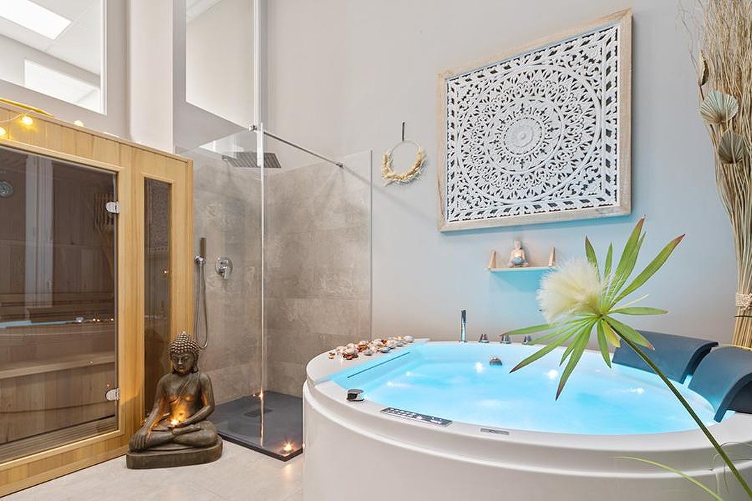 Maga Magò Estetica , Emilia-Romagna