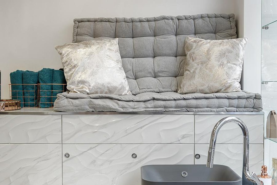 Sam'lim, Nancy, Lorraine