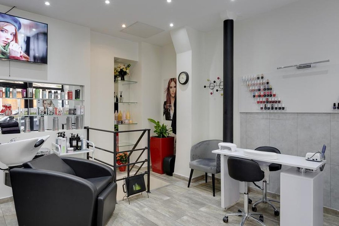 EOS Beauty Center, Rue de Maubeuge, Paris