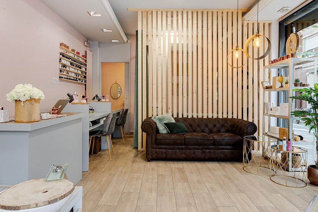 Labelle Lashes Salón de Belleza en Mercado, Comunidad de Valencia