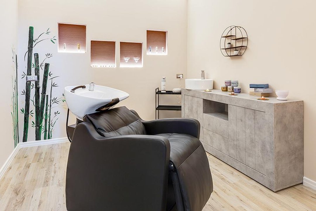 Noire Studio, Sardegna