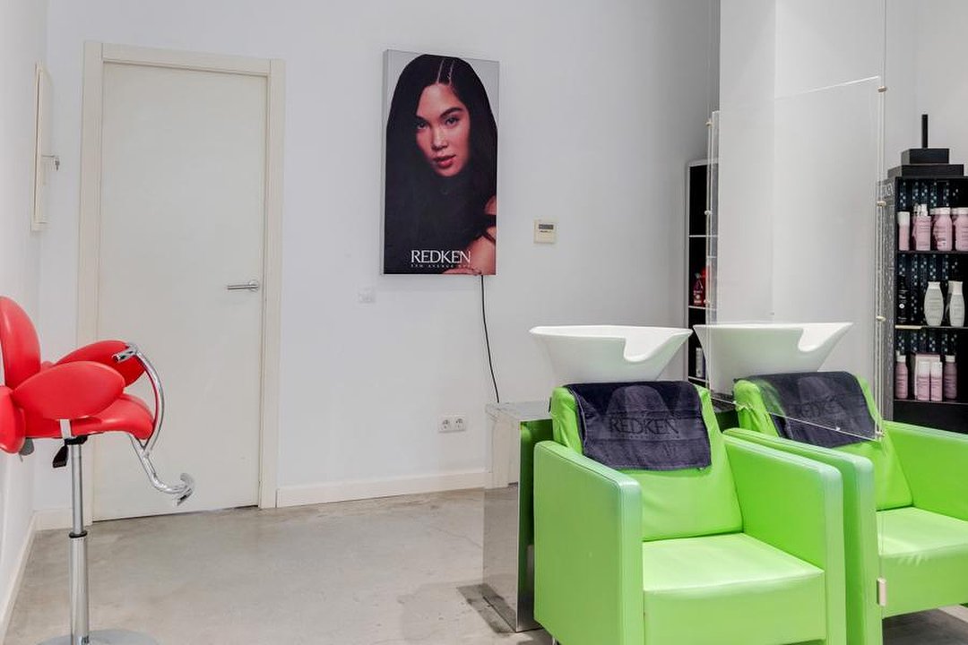 Chic Design Estilistas, Cas Capiscol, Palma de Mallorca