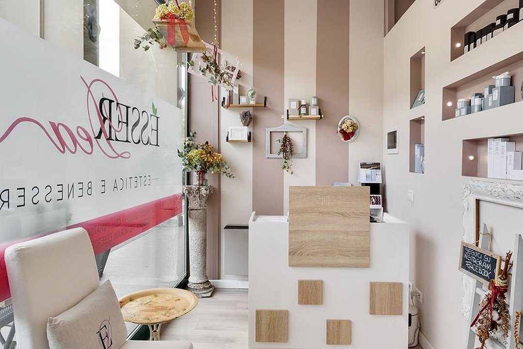 Esser Dea, Lombardia