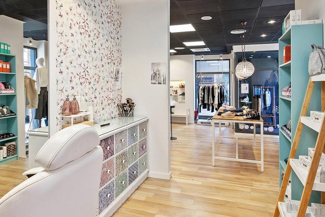 Naif concept store, País Vasco