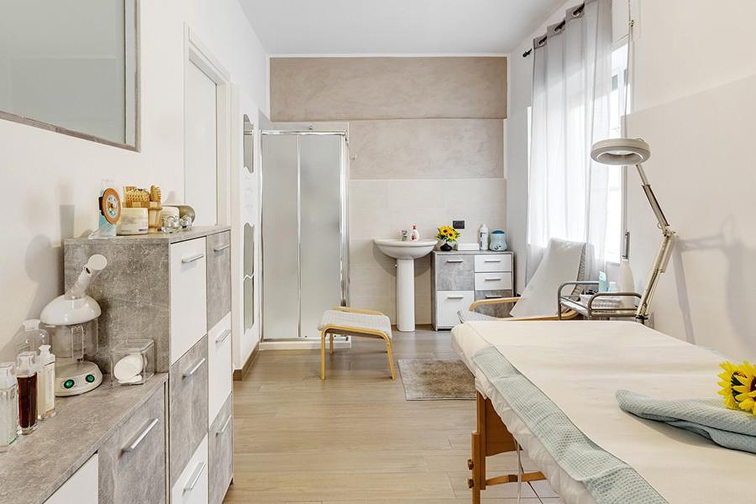 SunFlower, Rho, Lombardia