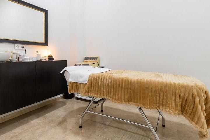 Martín Candela Peluquería & Estética - Barbier Elche - Photo de galerie - OneBooking