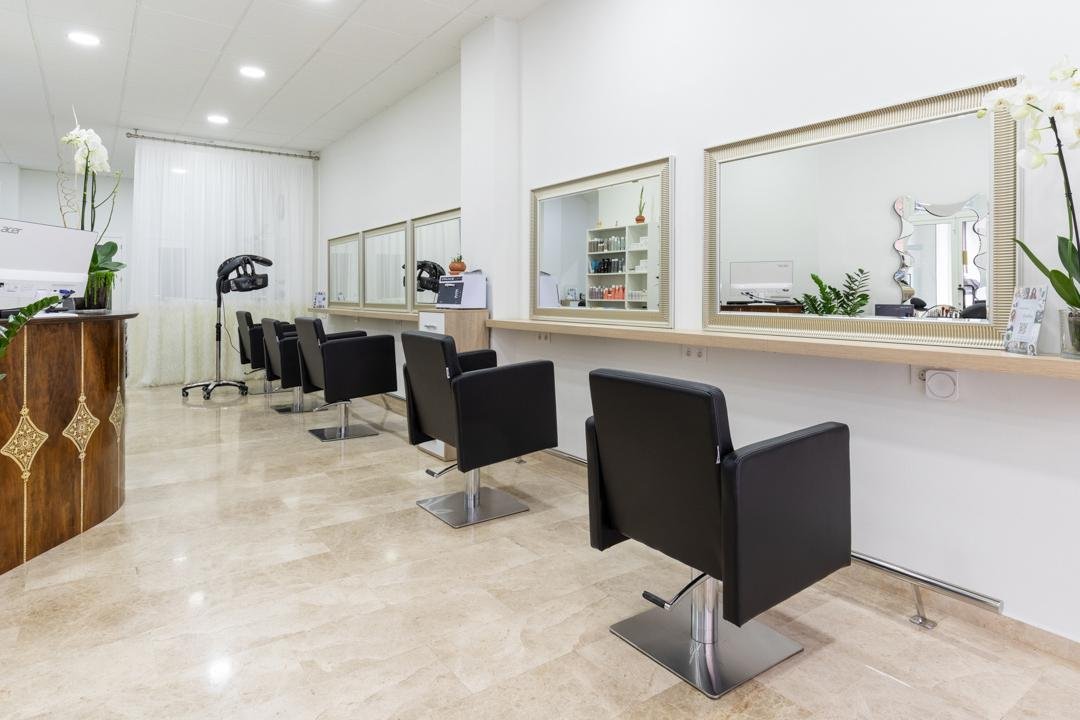Martín Candela Peluquería & Estética, Elche