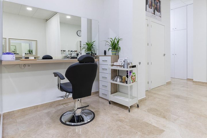 Martín Candela Peluquería & Estética - Barbier Elche - Photo de galerie - OneBooking