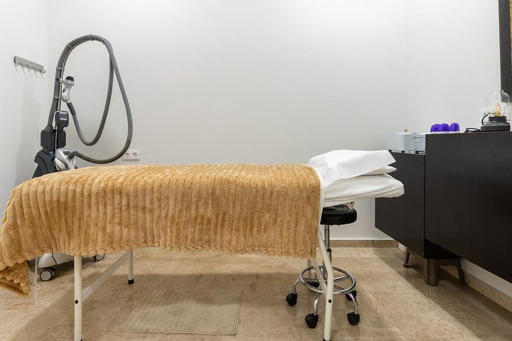 Martín Candela Peluquería & Estética - Barbier Elche - Photo de galerie - OneBooking