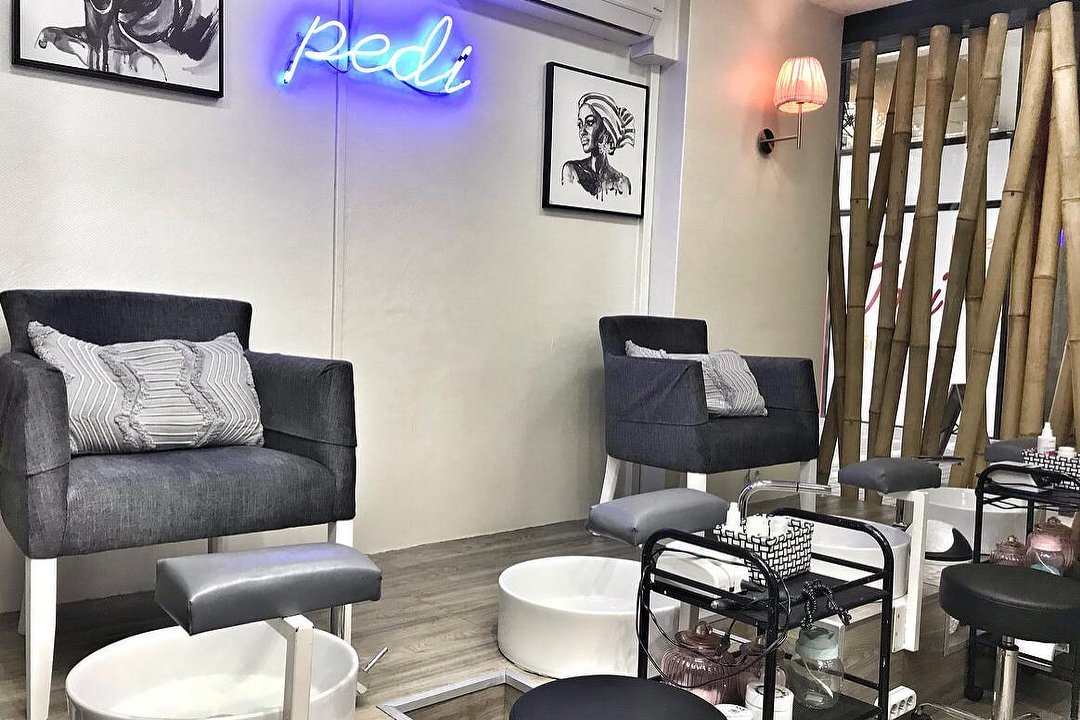 Beauty n' Nails in the City, Kallithea, Αττική