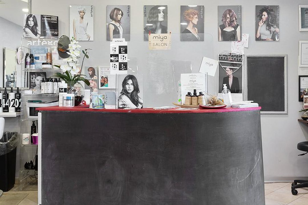 Color Mix Parrucchieri, Zona Torre Angela, Roma