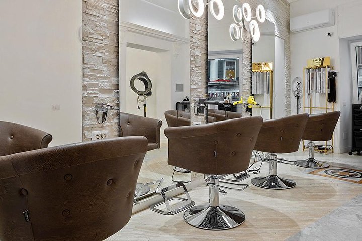 Strumbo Hair Stylist - Coiffure Roma - Photo de galerie - OneBooking