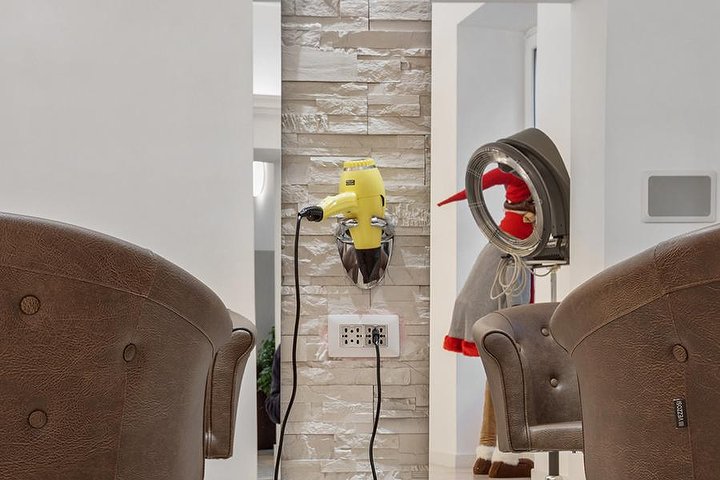 Strumbo Hair Stylist - Coiffure Roma - Photo de galerie - OneBooking