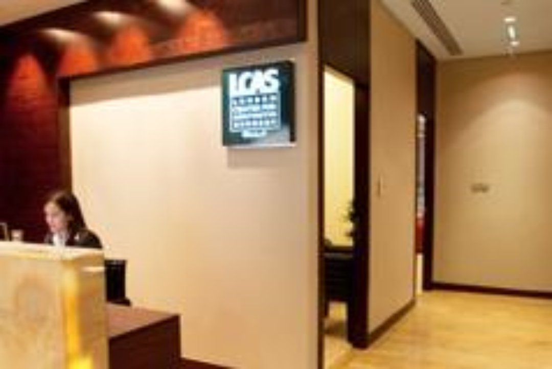 London Center for Aesthetic Surgery, Marylebone, London