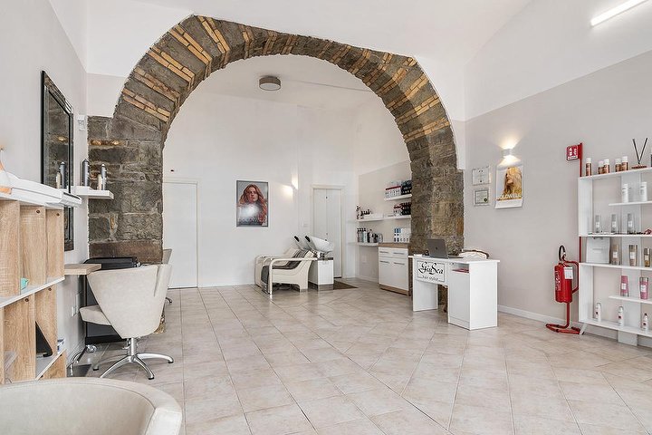 Giusca hair stylist - Coiffure Trieste - Photo de galerie - OneBooking