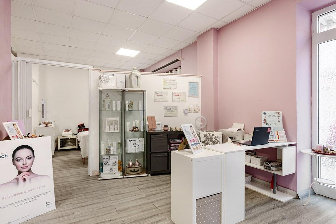 Petali di Rosa, Savona, Liguria