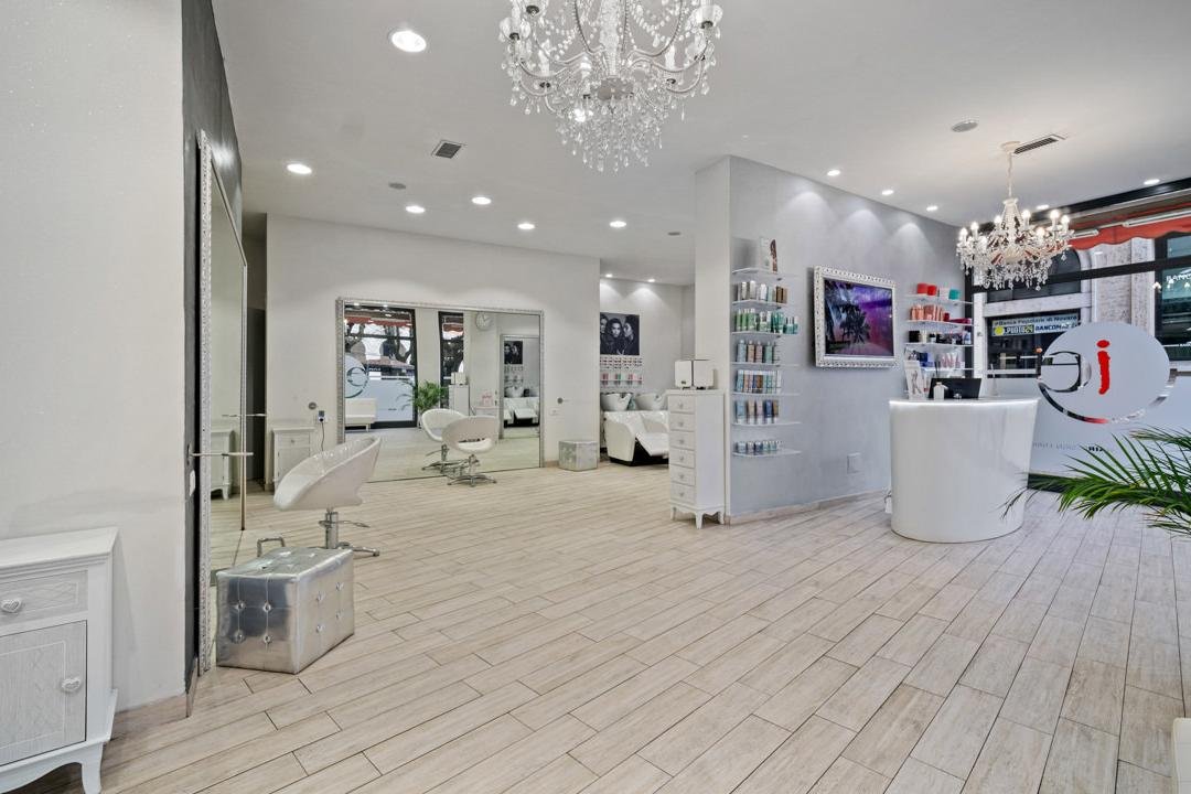 IE Enrico Hair Design, Acqui Terme, Piemonte