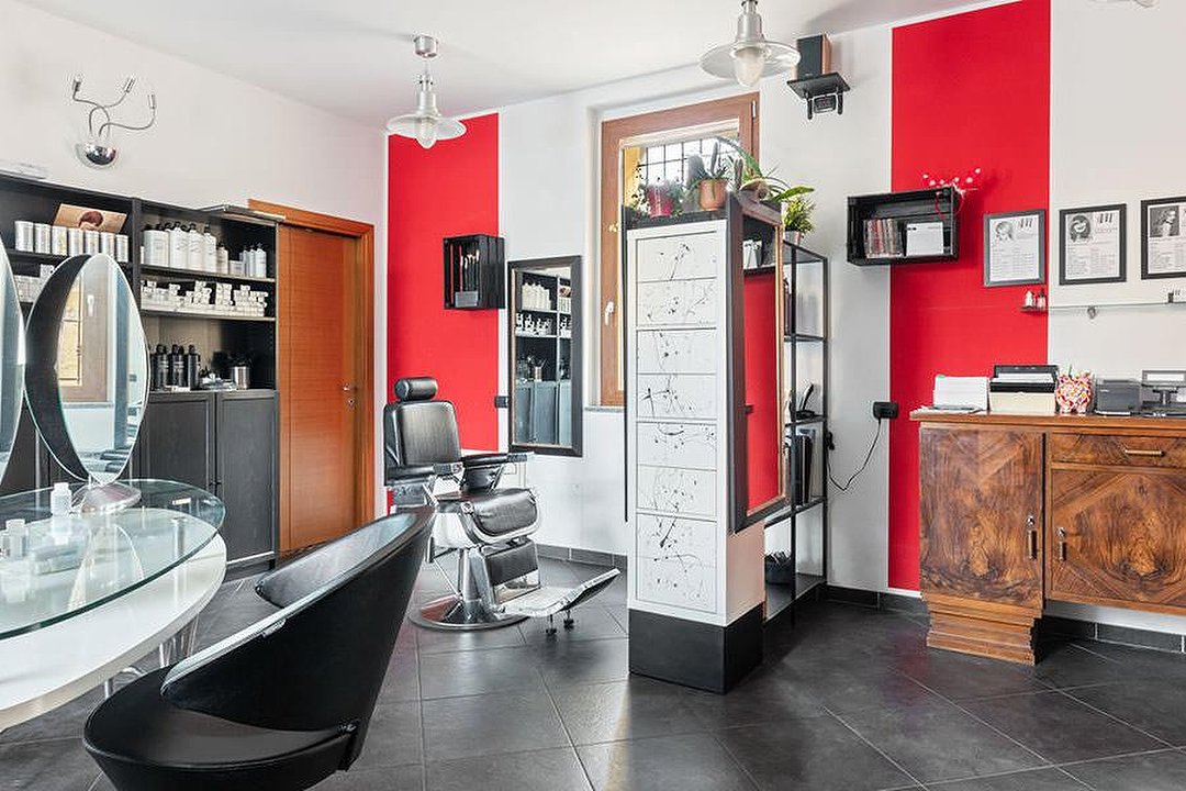 Alessandro Moreschi Hair Lab & Beauty, Lombardia