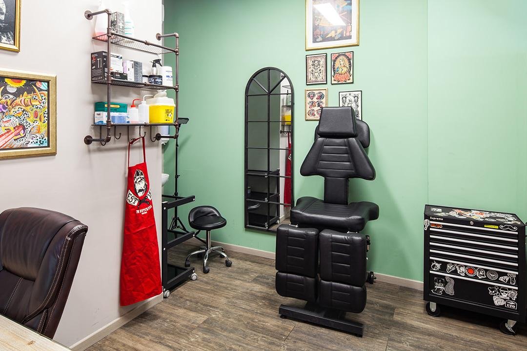 Black Virgo Tattoo Studio, Massarenti, Bologna