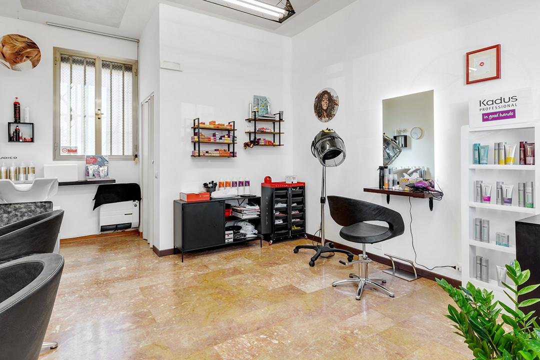 Jolie la sartoria dei capelli , Pienza