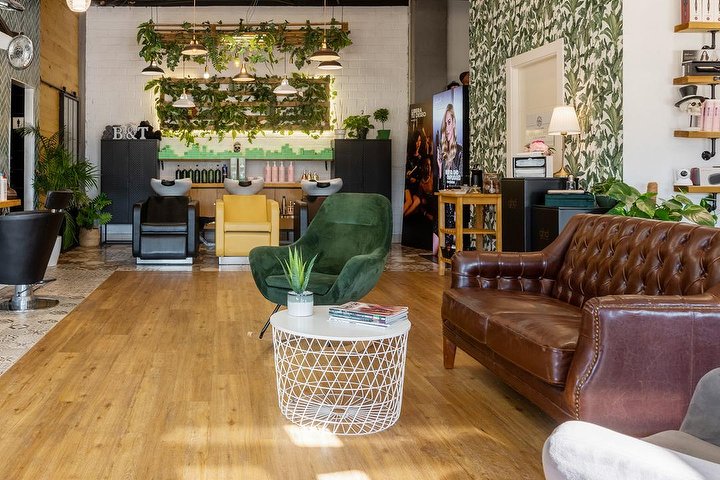 La pelu de Beni & Toñi - Barbier Huelva - Photo de couverture - OneBooking