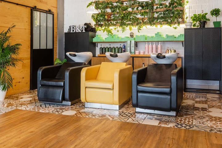La pelu de Beni & Toñi - Barbier Huelva - Photo de galerie - OneBooking